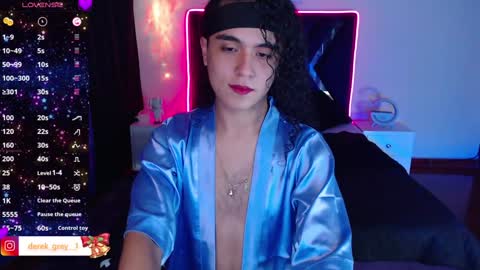 derek grey online show from January 12, 11:36 pm