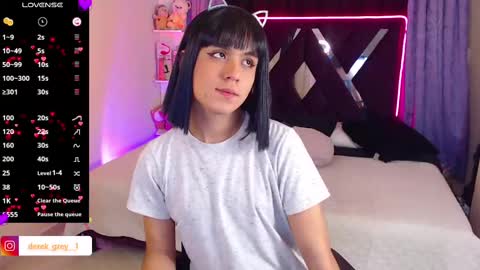 derek grey online show from March 12, 3:02 am