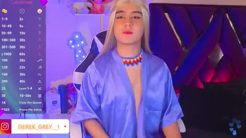 derek grey online show from October 15, 6:41 pm