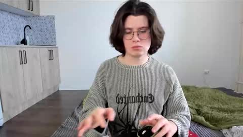 Derek online show from March 27, 1:11 pm