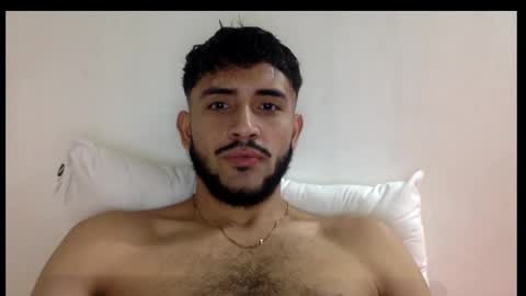 Snapshot of derek_smiith chatting on January 24, 1:56 am Derek smiith online show from January 24, 1:56 am