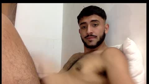 Snapshot of derek_smiith chatting on March 1, 1:32 am Derek smiith online show from March 1, 1:32 am