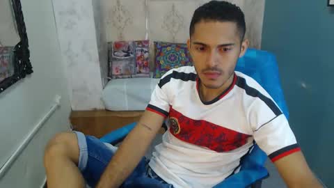 Snapshot of derek_storm_ chatting on November 23, 12:27 pm D E R E K online show from November 23, 12:27 pm