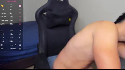 Derekcb online show from March 5, 10:44 am