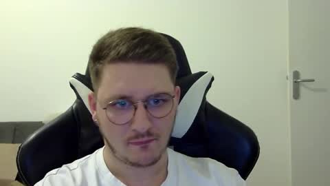 dervechi online show from October 11, 2:04 pm