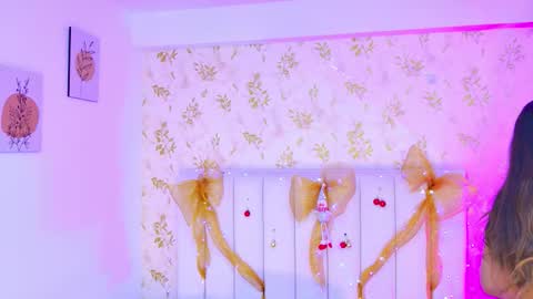 Sara Desire online show from December 20, 12:23 pm