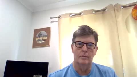 Desmon1958 online show from January 8, 11:29 pm