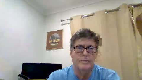 Desmon1958 online show from April 12, 8:41 am