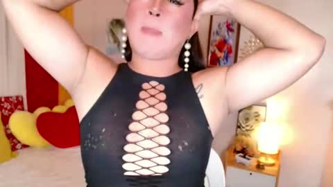 Snapshot of destenierose chatting on January 13, 12:21 pm destenierose online show from January 13, 12:21 pm