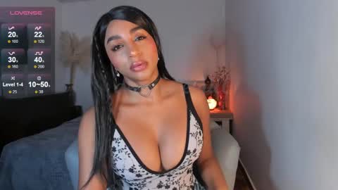 Destinne Mill online show from January 8, 11:10 am