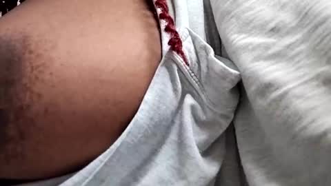 Snapshot of destinyhaskell1 chatting on November 12, 9:32 am destinyhaskell1 online show from November 12, 9:32 am