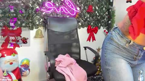 Snapshot of destinyhills_ chatting on December 16, 2:16 am Destiny online show from December 16, 2:16 am