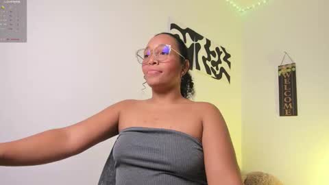 desty_y online show from September 21, 7:21 am