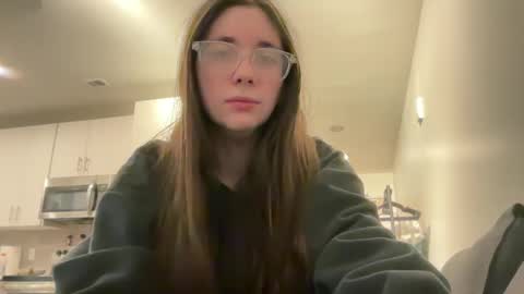 Snapshot of detroitbaddie chatting on February 18, 2:06 pm detroitbaddie online show from February 18, 2:06 pm