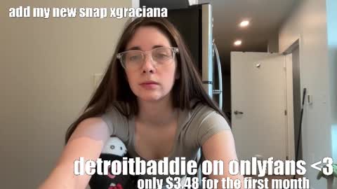 Snapshot of detroitbaddie chatting on March 1, 2:55 pm detroitbaddie online show from March 1, 2:55 pm