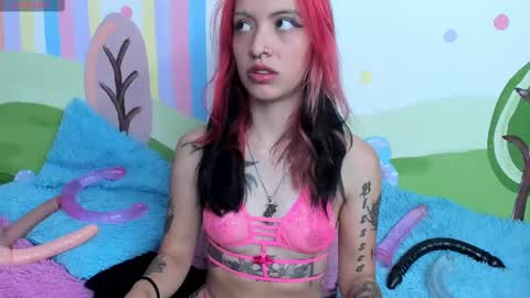 Meghan online show from March 6, 11:25 am