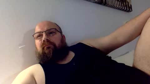 Snapshot of devilwings2 chatting on October 1, 8:04 pm devilwings2 online show from October 1, 8:04 pm