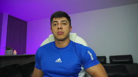 Snapshot of devin_hunter chatting on December 16, 1:10 am Devin Hunter online show from December 16, 1:10 am