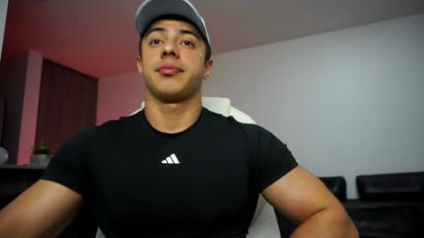 Snapshot of devin_hunter chatting on January 3, 3:05 am Devin Hunter online show from January 3, 3:05 am