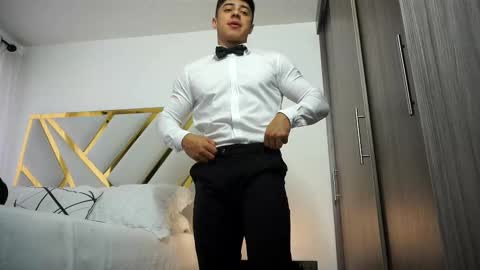 Snapshot of devin_hunter chatting on March 4, 7:54 pm Devin Hunter online show from March 4, 7:54 pm