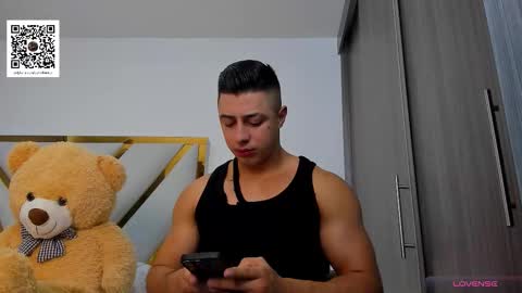 Snapshot of devin_hunter chatting on November 10, 12:04 pm Devin Hunter online show from November 10, 12:04 pm