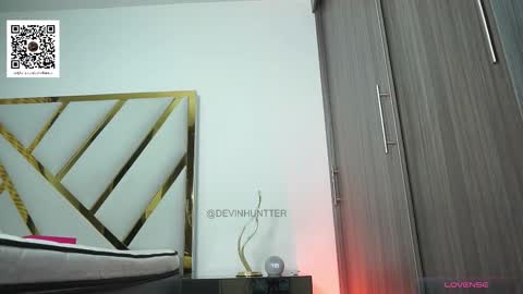 Snapshot of devin_hunter chatting on November 22, 12:53 am Devin Hunter online show from November 22, 12:53 am