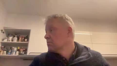 Devon online show from December 1, 3:17 pm