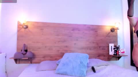 Mrs Devora online show from October 11, 10:08 pm