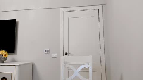 devyale online show from December 12, 10:02 am