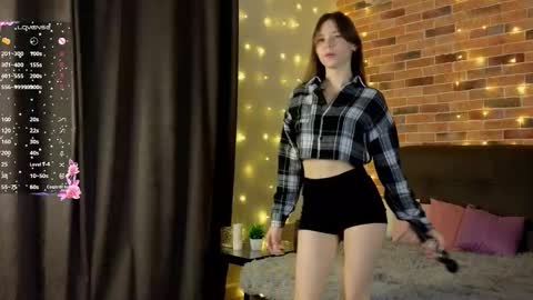 Kira online show from October 26, 7:09 pm