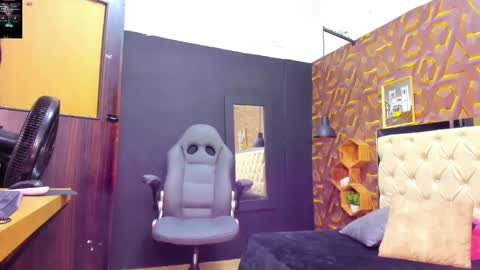 Madisson online show from March 6, 7:54 pm