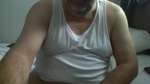 Snapshot of dgdgn chatting on November 15, 12:34 pm dgdgn online show from November 15, 12:34 pm