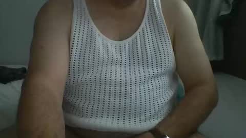 Snapshot of dgdgn chatting on December 4, 9:18 am dgdgn online show from December 4, 9:18 am