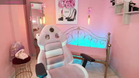 Snapshot of dhalton_x chatting on March 4, 3:45 am Dhalton online show from March 4, 3:45 am