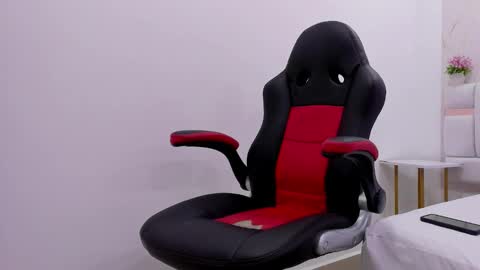 Snapshot of dhamian_wolf_hunter chatting on November 24, 9:25 pm dhaian online show from November 24, 9:25 pm