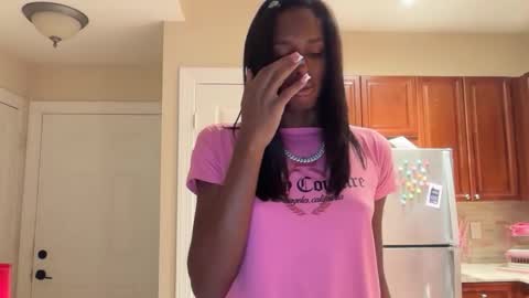 Dolly online show from February 5, 7:57 am