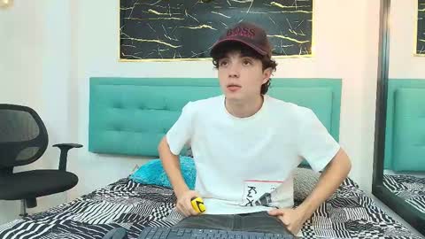   online show from October 21, 7:47 pm