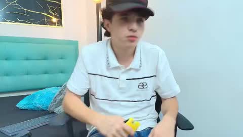   online show from October 22, 8:30 pm