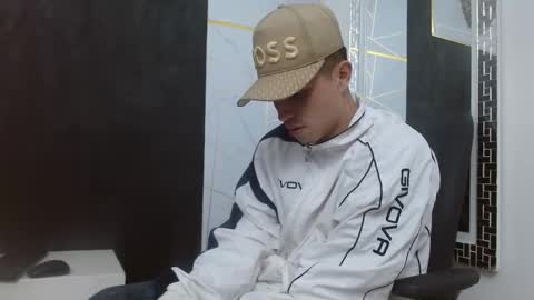   online show from January 13, 9:14 am