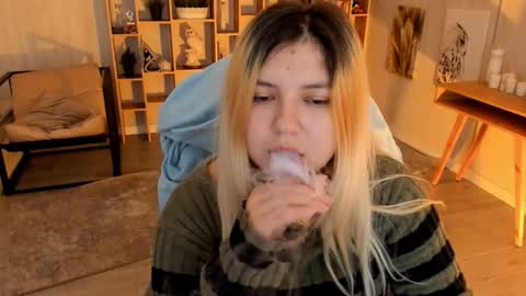 Dia online show from October 26, 12:16 am