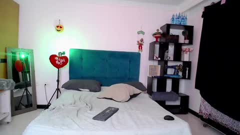 D I A B L A online show from December 13, 3:27 am