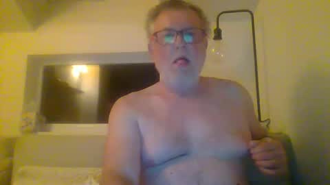 dial76 online show from March 11, 3:05 am