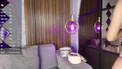 Camila and Megan online show from November 29, 7:06 pm