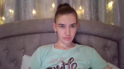 Snapshot of diamond_dana chatting on January 11, 3:55 am Diamond Dana online show from January 11, 3:55 am