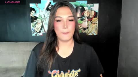 Snapshot of diamond_foxy chatting on October 25, 6:21 am Wency online show from October 25, 6:21 am