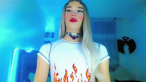 Snapshot of diamond_hott1 chatting on December 6, 2:57 am AmayaGirl online show from December 6, 2:57 am