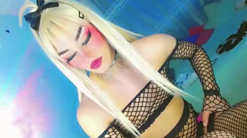 Snapshot of diamond_hott1 chatting on February 27, 3:25 am AmayaGirl online show from February 27, 3:25 am