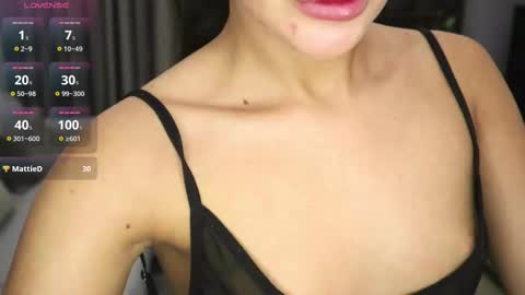 Snapshot of diamondpixie chatting on February 17, 10:03 pm Iris online show from February 17, 10:03 pm