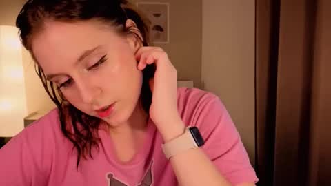 Snapshot of diana_floweri chatting on November 13, 7:40 am Diana online show from November 13, 7:40 am