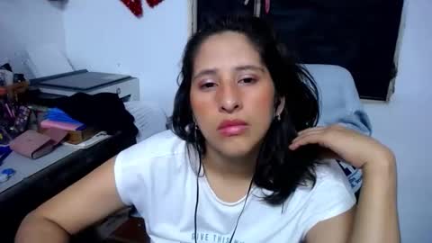 Snapshot of diana_rogu chatting on October 16, 5:19 am diana_rogu online show from October 16, 5:19 am